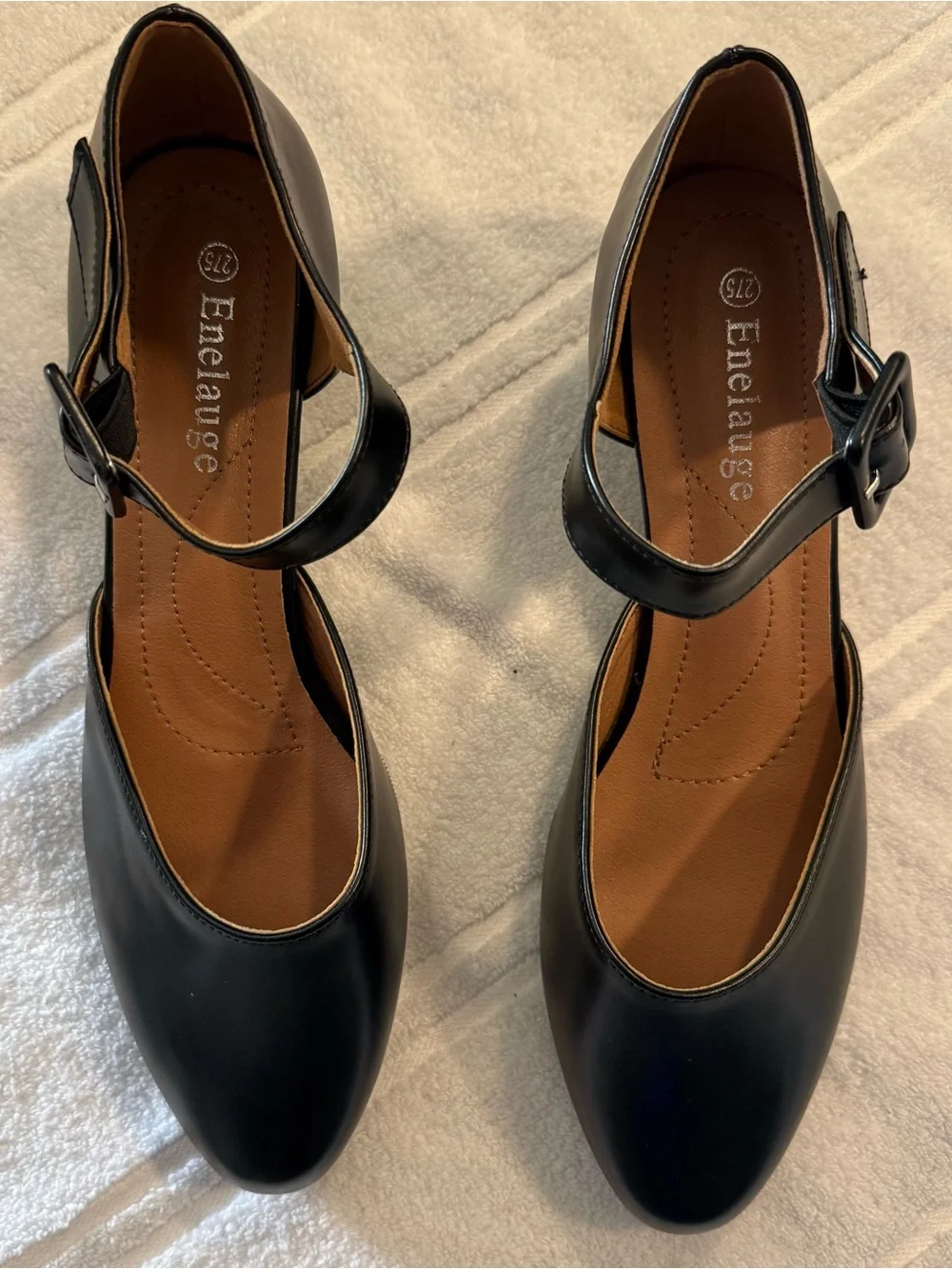Enelauge Black Closed Toe Chunky Mary Jane Heels Size 11